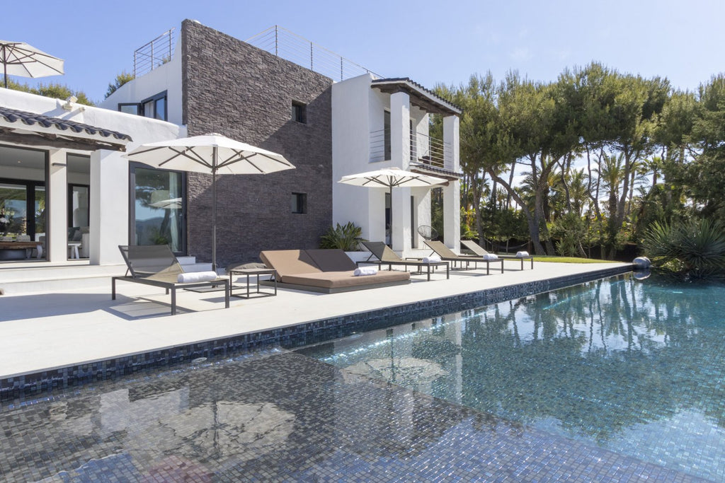 Stylish Ibiza Villa with Direct Views of Es Vedrà in Sant Josep