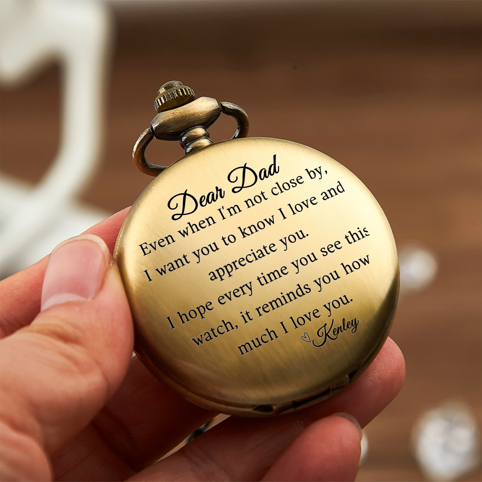 Reloj de bolsillo personalizado Even When I'm Not Close By con texto grabado Regalo de cumpleaños para padre