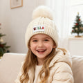 Gorro de punto con nombre personalizado con motivo navideño Doodle Letter Design Pom Pom Accesorio de invierno Regalo de Navidad para niños Niñas