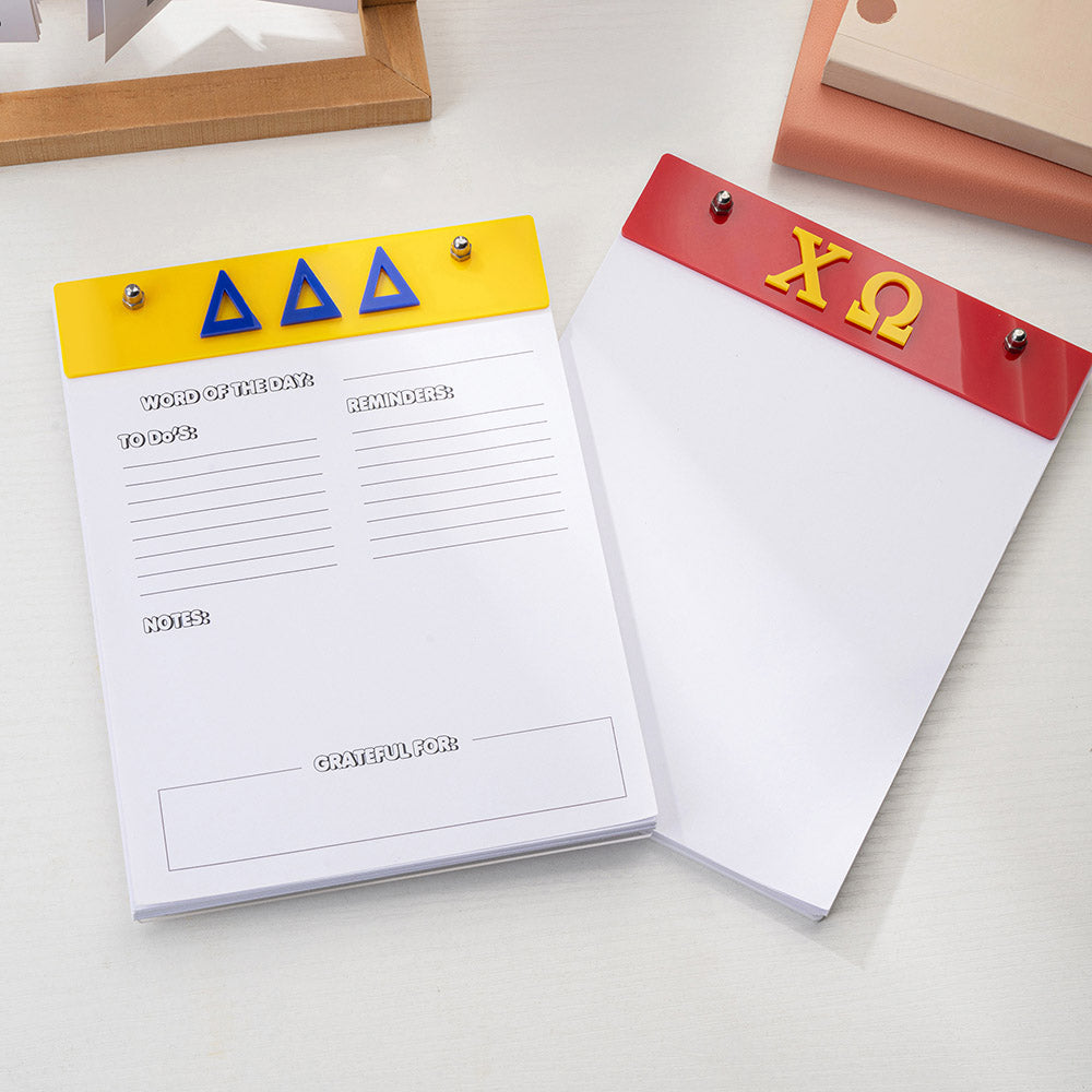 Bloc de notas personalizado con 50 páginas de letras griegas y pizarra acrílica Sorority Meeting Birthday Gift for Sisters | Callie × Affinity Licensing