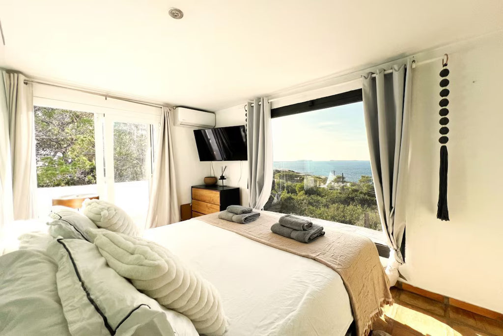 Mediterranean Seafront Ibiza Villa with Amazing Sunset Views in San Antonio