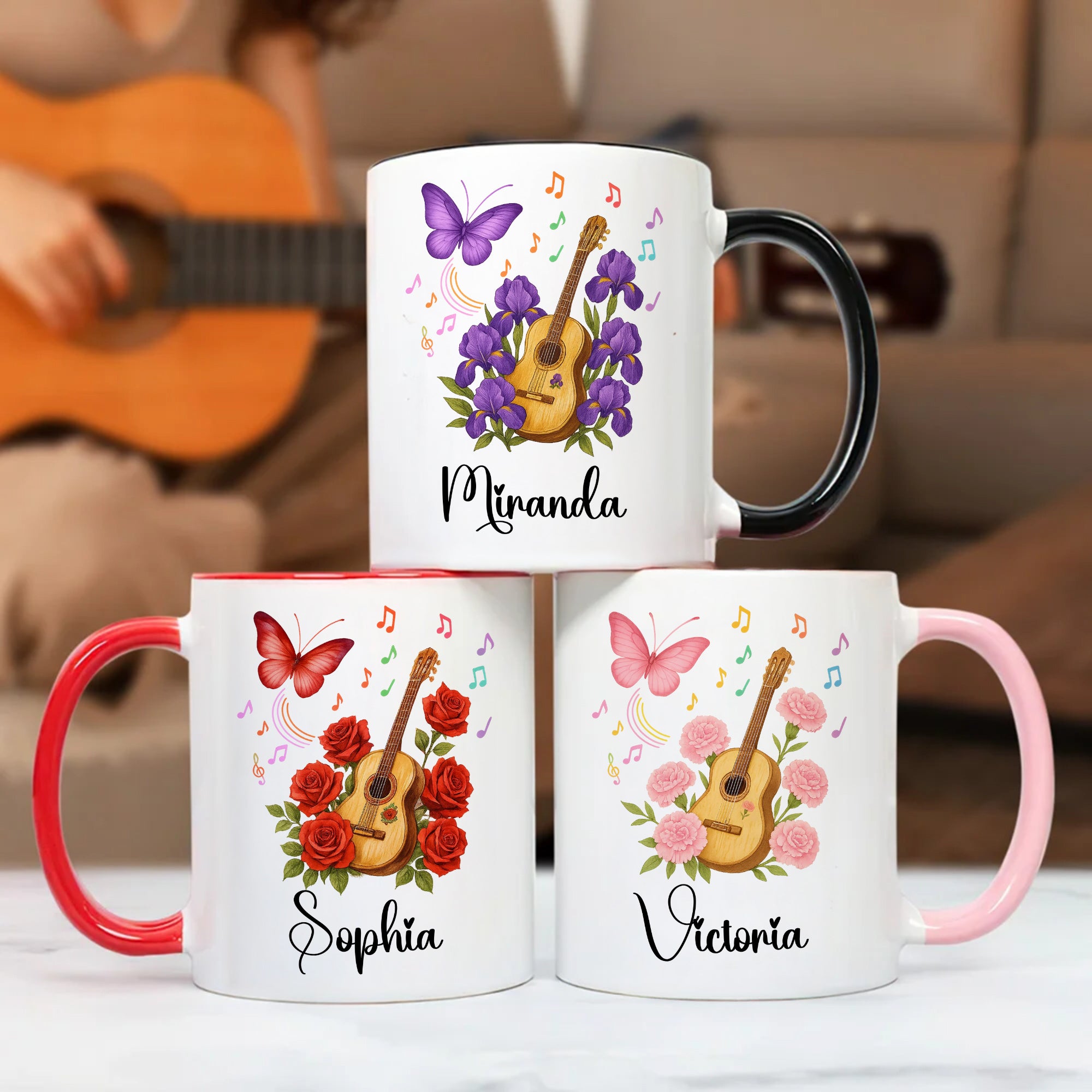Guitarra Personalizada Nacimiento Flor Mariposa Símbolo de la Música 11 oz Taza de Cerámica con Nombre Festivales de Música Regalo de Cumpleaños para los amantes de la Música