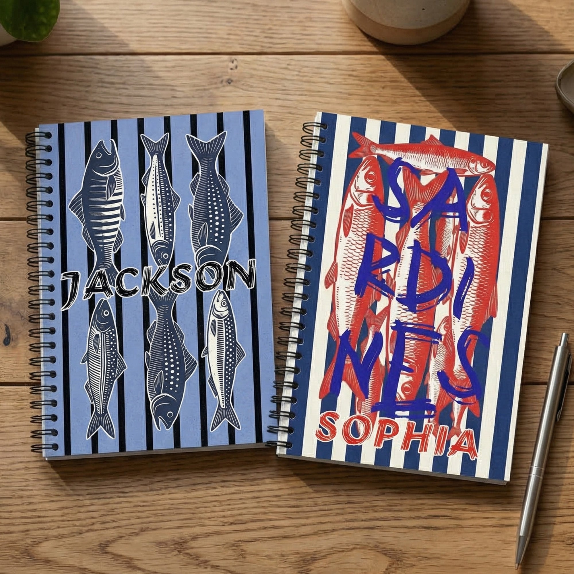 Cuaderno espiral A5 personalizado Sardina Caballa Platija Rayas con nombre y 60 páginas rayadas Regalo de cumpleaños para entusiastas de la pesca