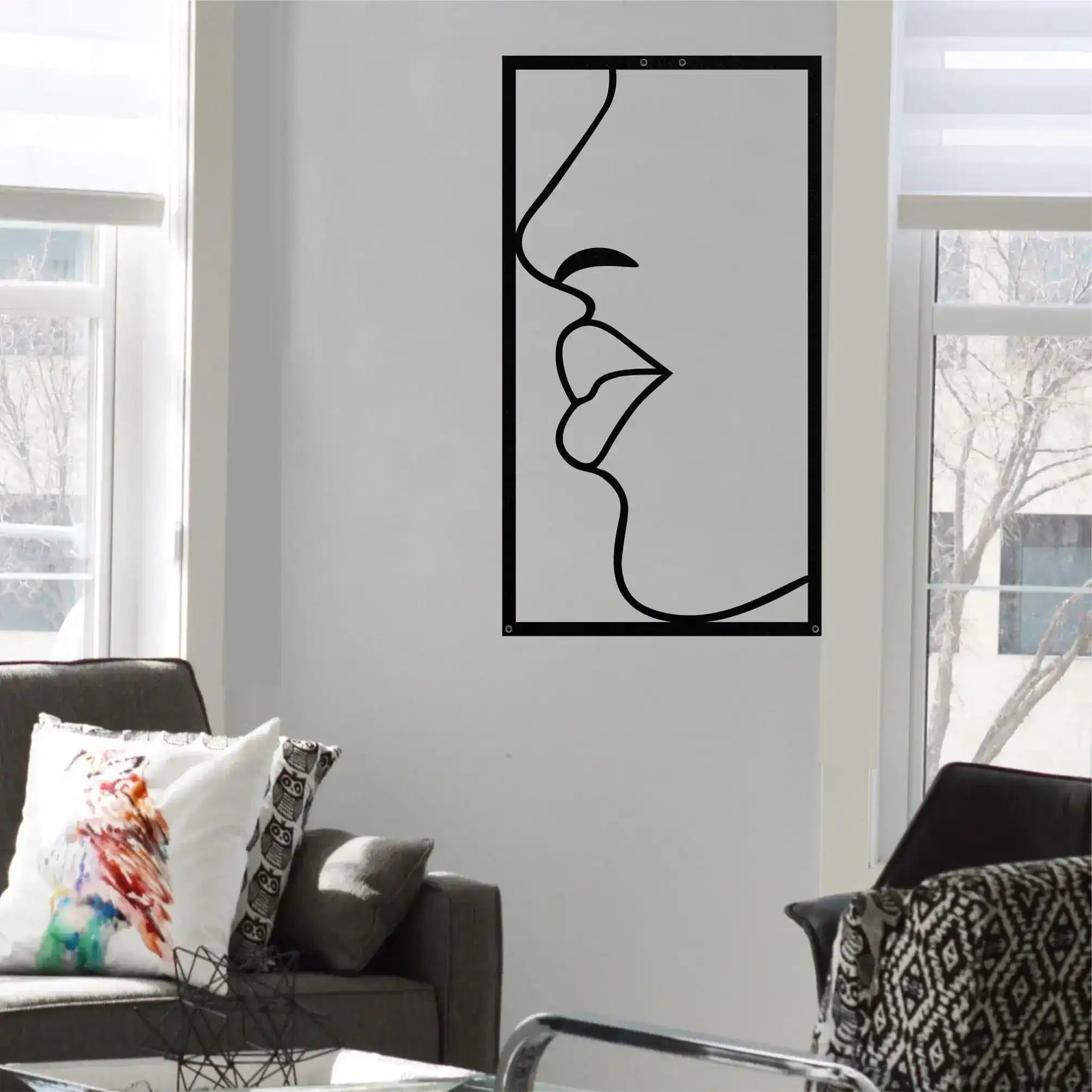 Female Lips Minimalist Metal Wall Hanging Decor