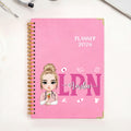 Cuaderno de espiral A5 con páginas de planificación semanal y mensual Personalizado Personaje de dibujos animados Enfermera Doctora 2026 Regalo de uso diario para enfermeras y médicos