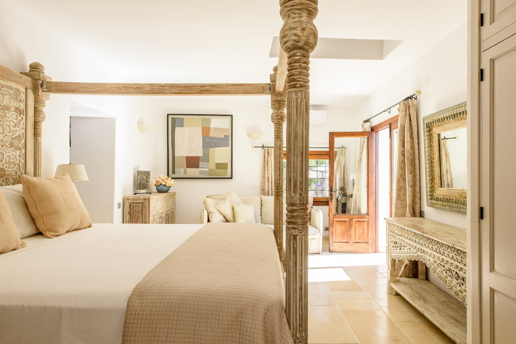 200-Year-Old Classic Ibizan Farmhouse Finca with Cozy Interiors in Ibiza Town