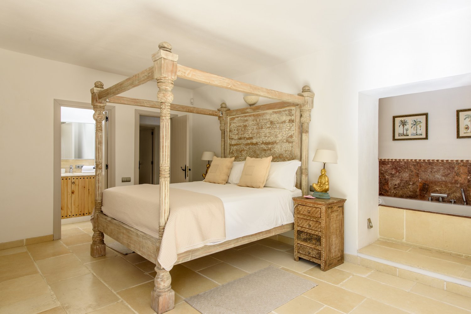 200-Year-Old Classic Ibizan Farmhouse Finca with Cozy Interiors in Ibiza Town
