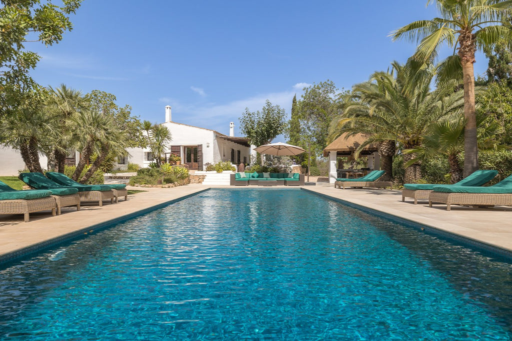 200-Year-Old Classic Ibizan Farmhouse Finca with Cozy Interiors in Ibiza Town