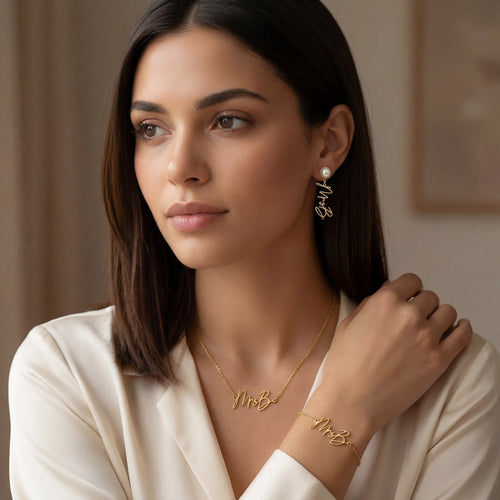 "Mrs" Necklace Bride To Be Gift Box Set - Vermeil / Style 3