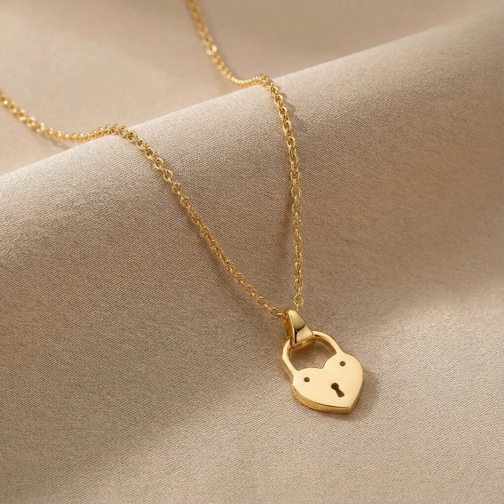 Heart Lock Pendant Necklace by G&M - 18ct Gold / Style 3