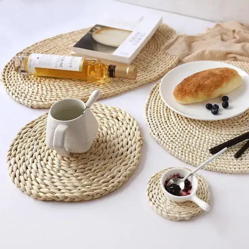 Handwoven Corn Fiber Round Placemat