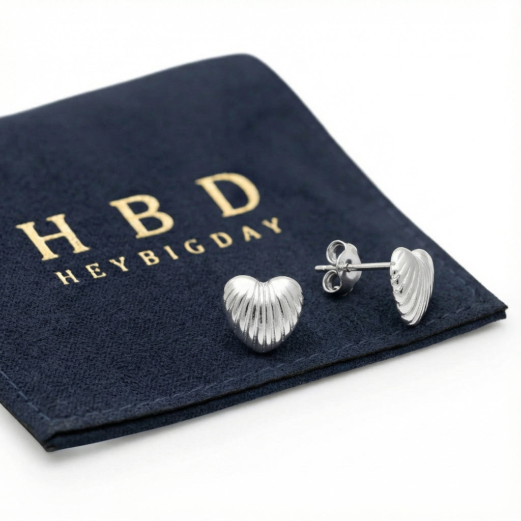 Ribbed Heart Stud Earrings - 18ct Gold