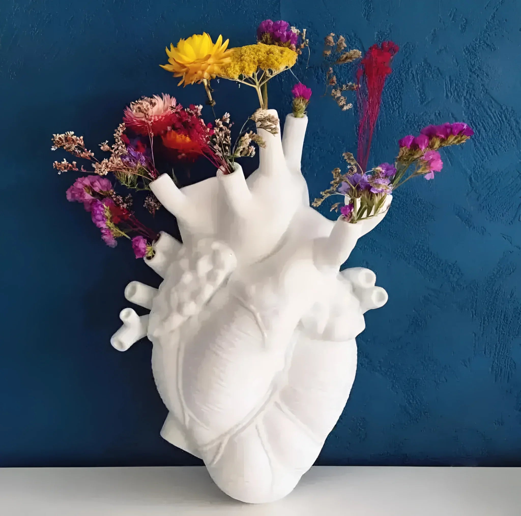 Heartbeat Heart-shaped Vase