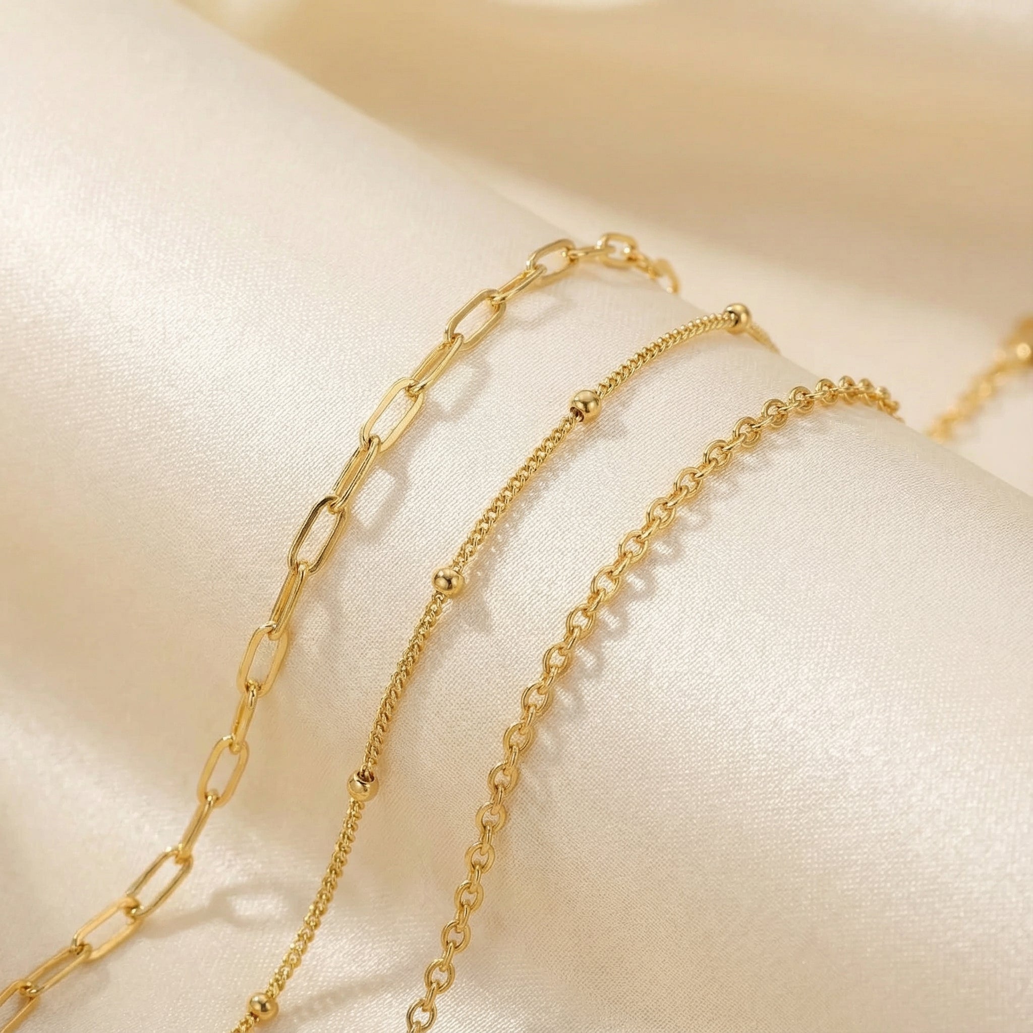 Set of 3 Layered Bracelets - Silver / Gold / Silver