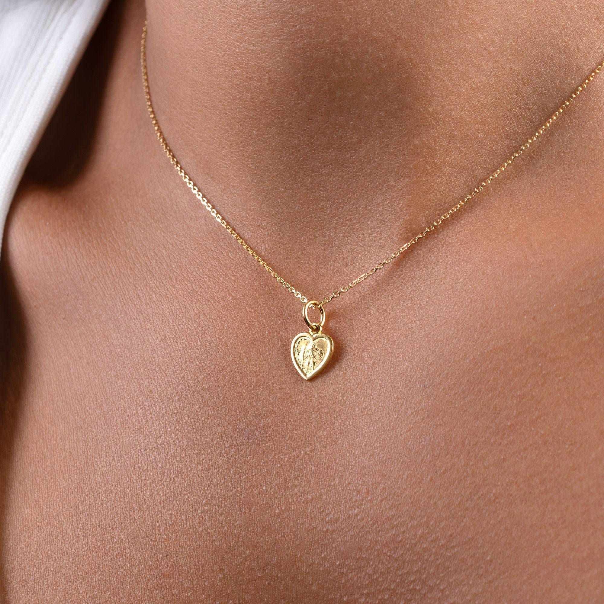 St Christopher Heart Necklace - 18ct Gold / Style 2