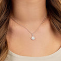 Collar de la flor de nacimiento