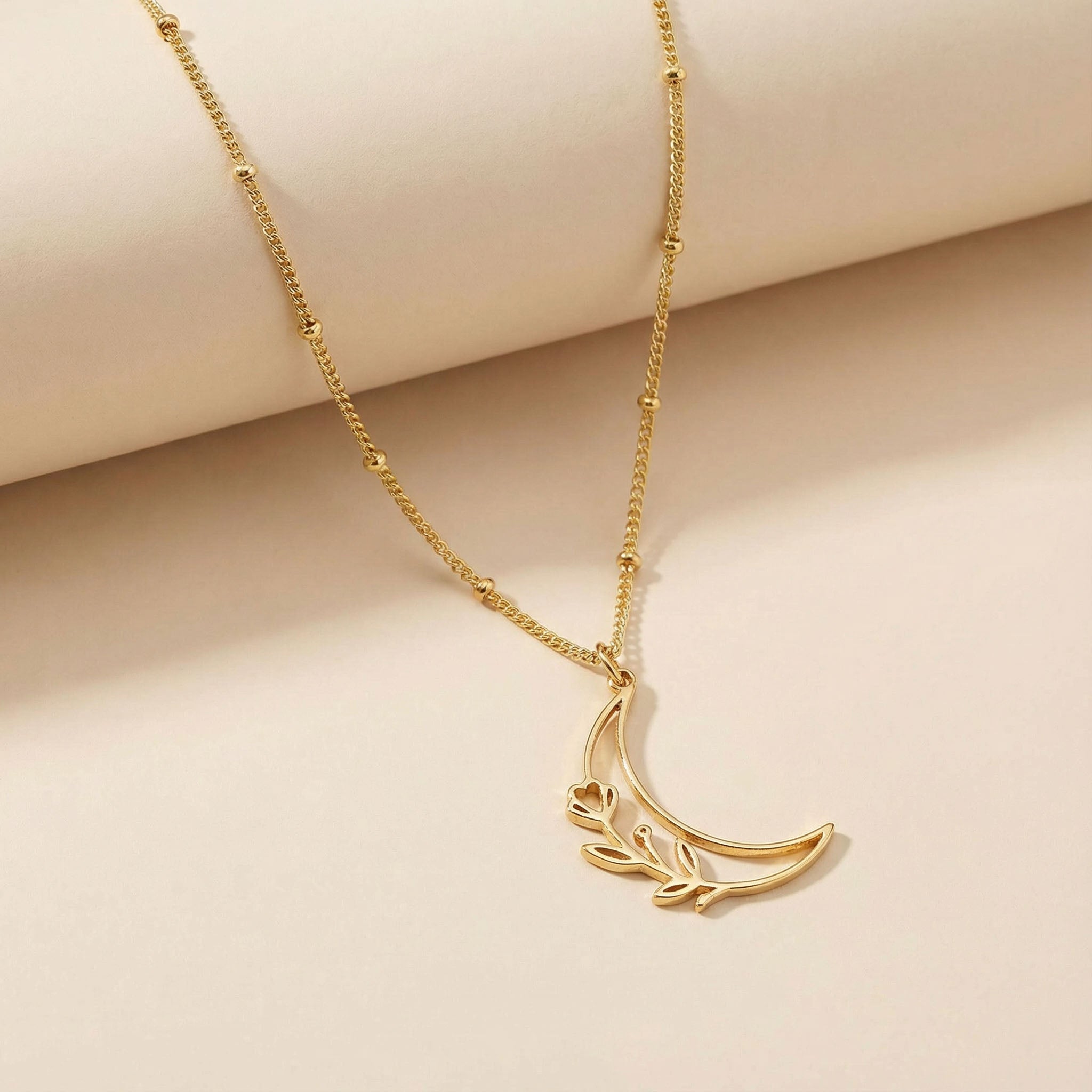 Half Moon & Flower Necklace - Vermeil / Style 2
