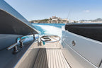 Pershing 72