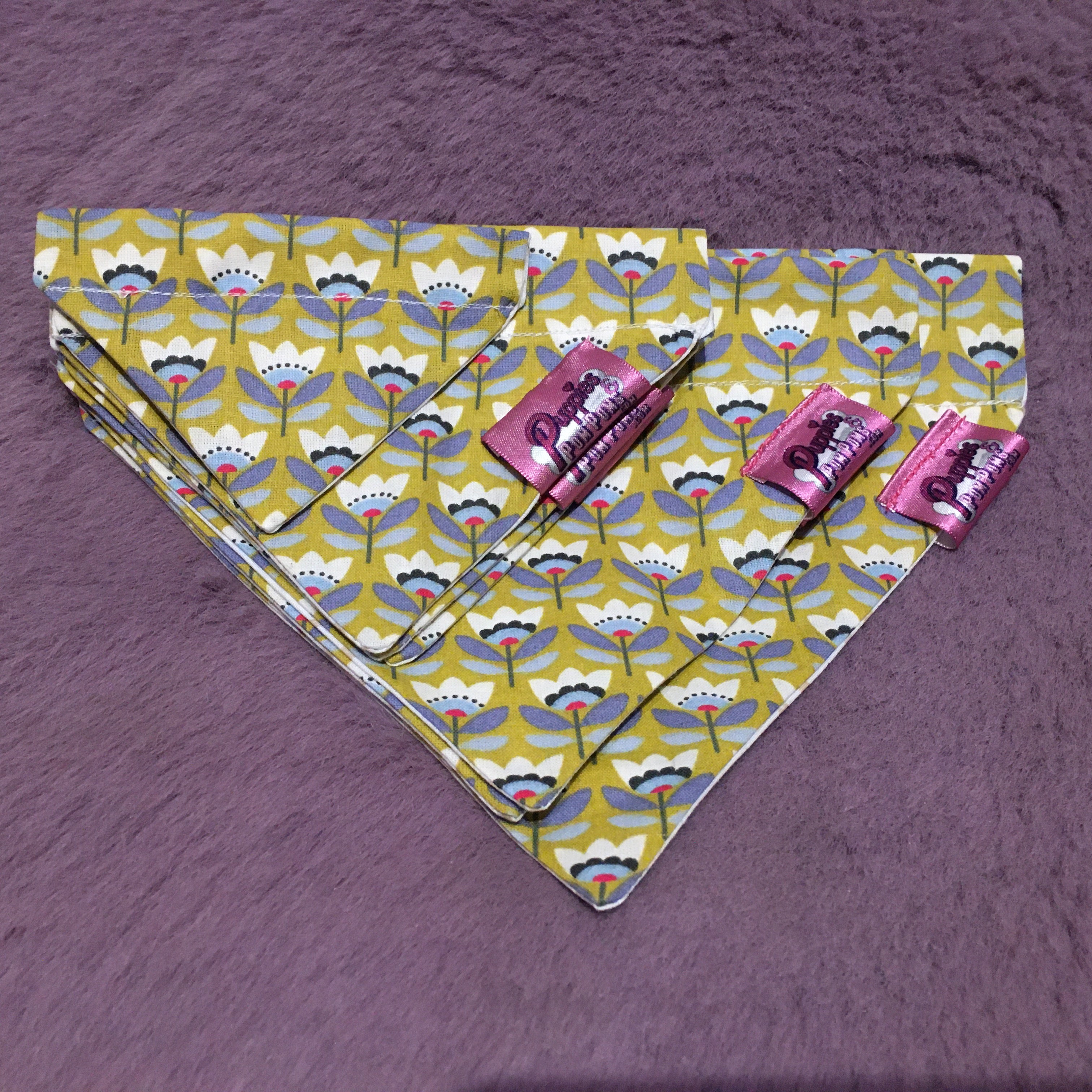 Paws to Smell the Flowers Dog Bandana - Slim Opening