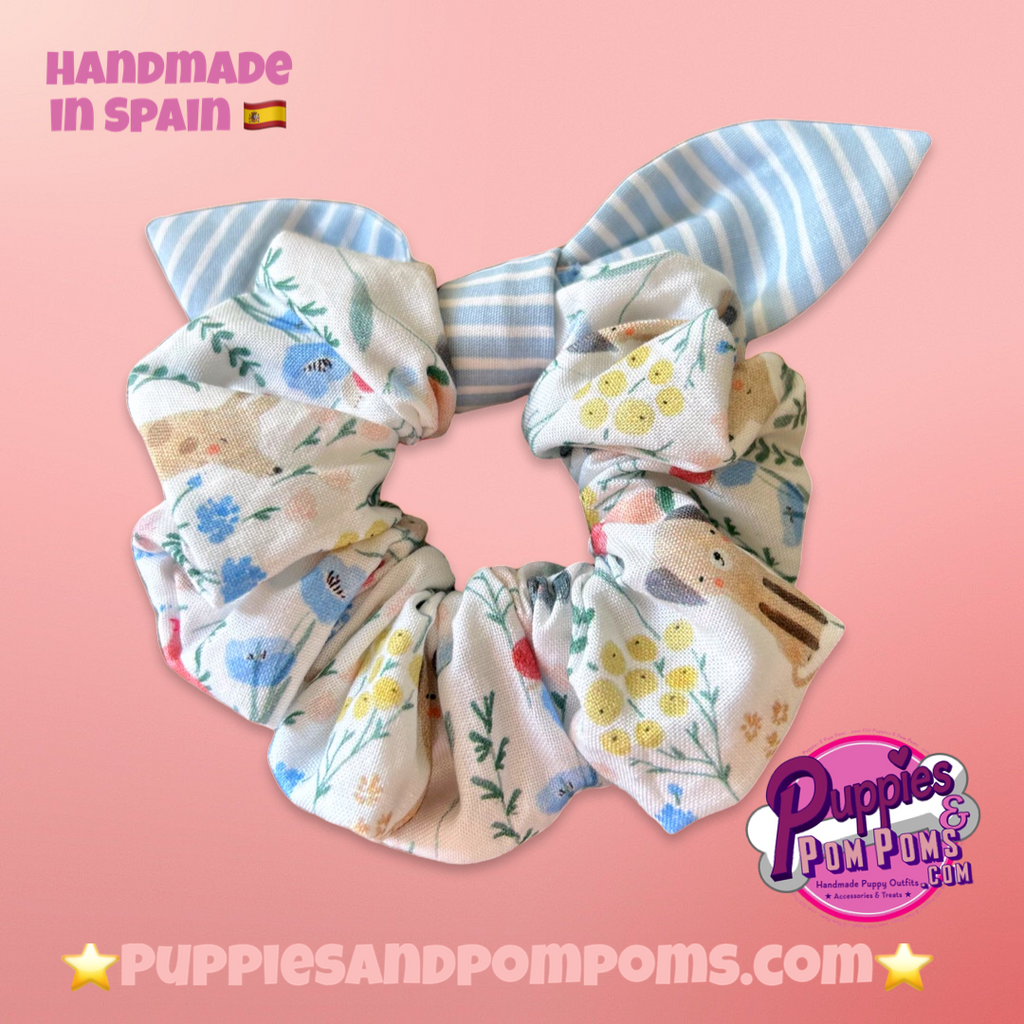 Meadow Dachshunds - Scrunchie with bow