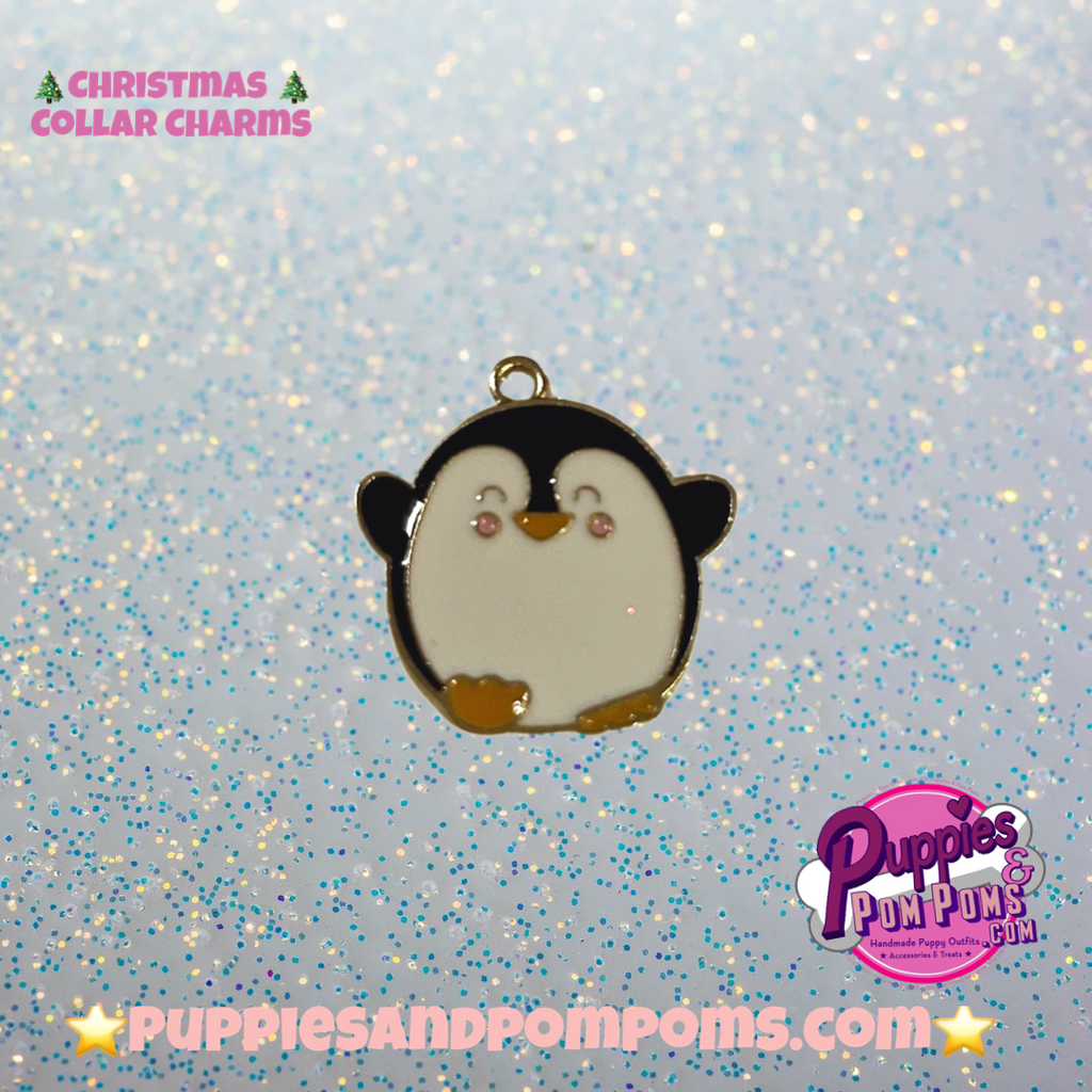 Cute Penguin Christmas Charm