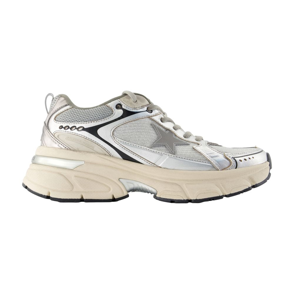 Golden Goose Deluxe Brand Sneaker — Gray