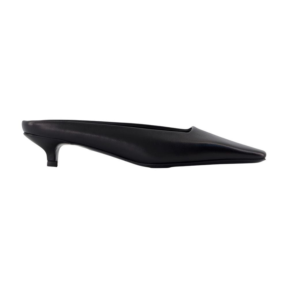 Toteme Pointed-Toe Calfskin Kitten Pump — Black
