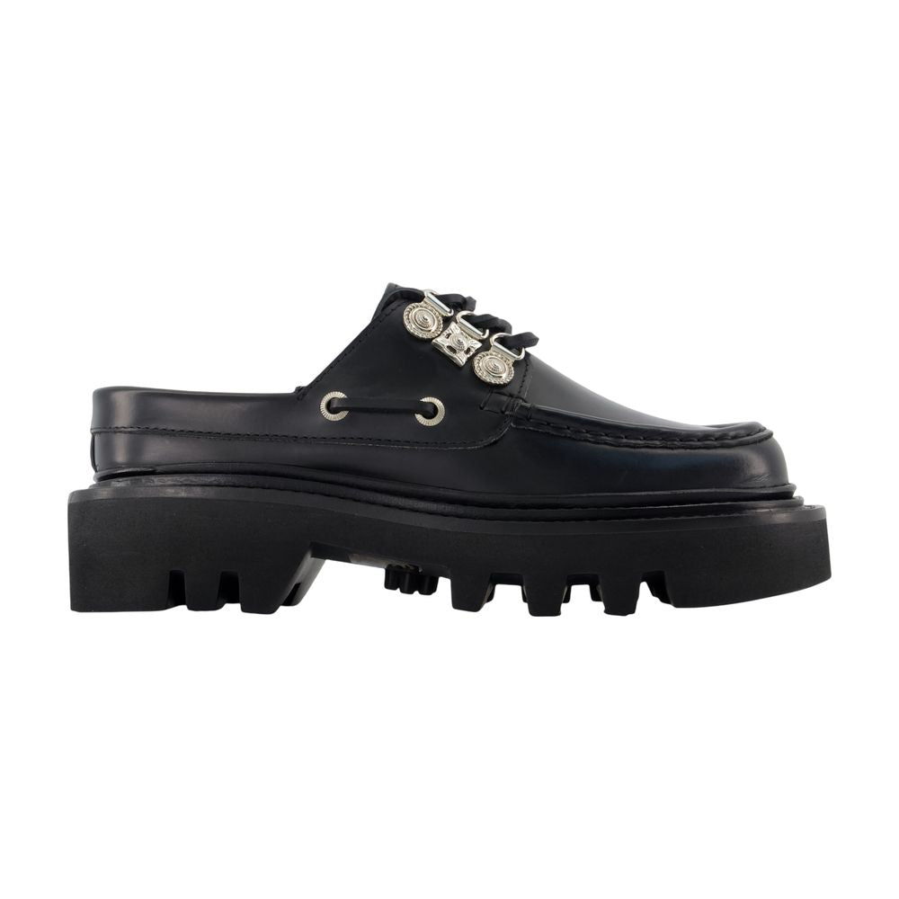 Toga Pulla Lug-Sole Moccasin Flat — Black