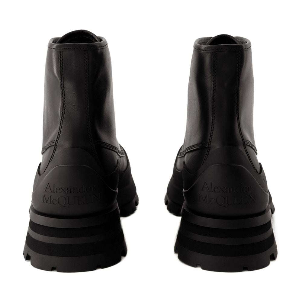 Alexander McQueen Tread Ankle Boot — Black