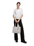 Guess Meridian II Girlfriend Tote Bag — Ivory