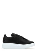 Zapatilla baja de cuero Alexander McQueen - Negra