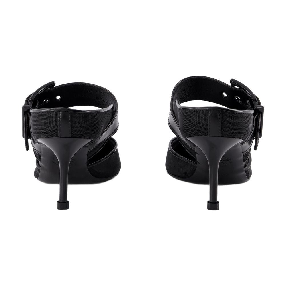 Alexander McQueen Buckle-Strap Leather Pump — Black