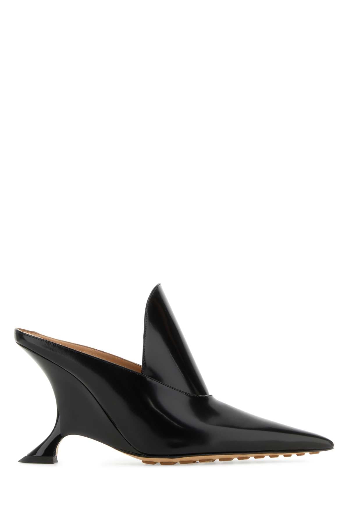 Bottega Veneta Pointed Sculptural Mule Heel — Black
