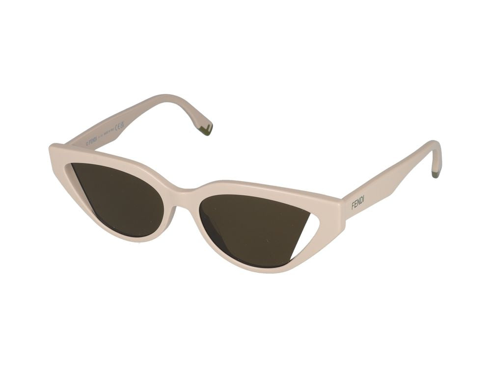 Maison Fendi FE40009I Cat-Eye Dark Lens Sunglasses — Beige