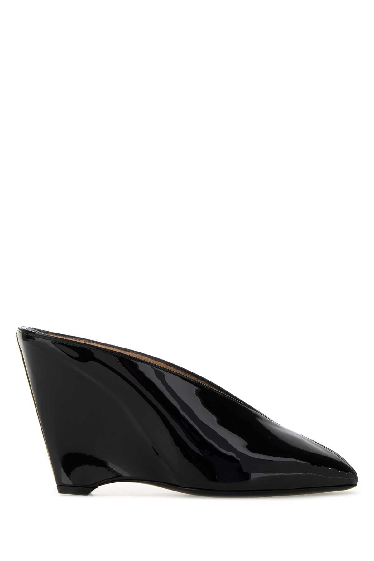 Ferragamo Nerbisner Heel — Black