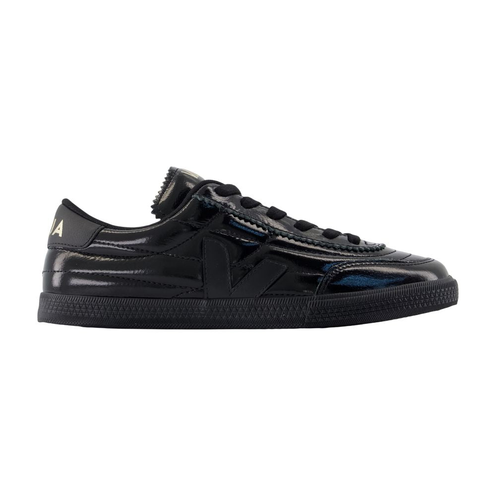 Veja Panenka Sneaker — Black