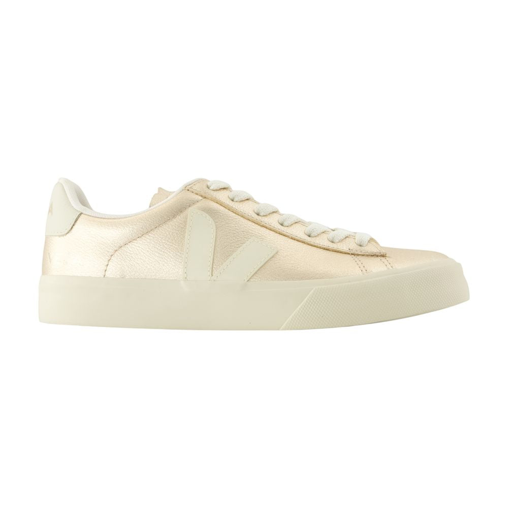 Veja Campo Sneaker — Beige