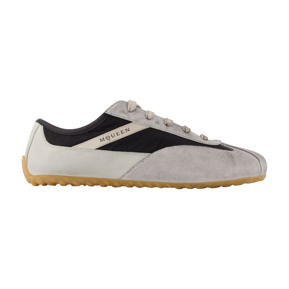 Alexander McQueen Leather Boxing Trainer Sneaker — Gray