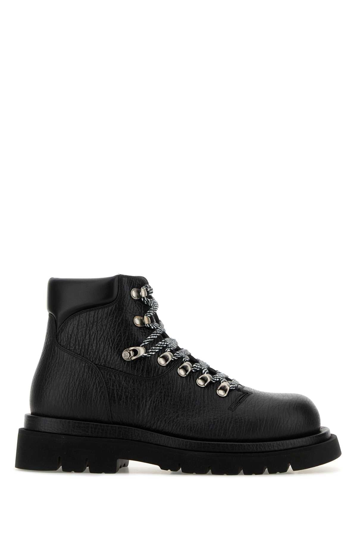 Bottega Veneta Lug-Sole Hiking Boot — Black