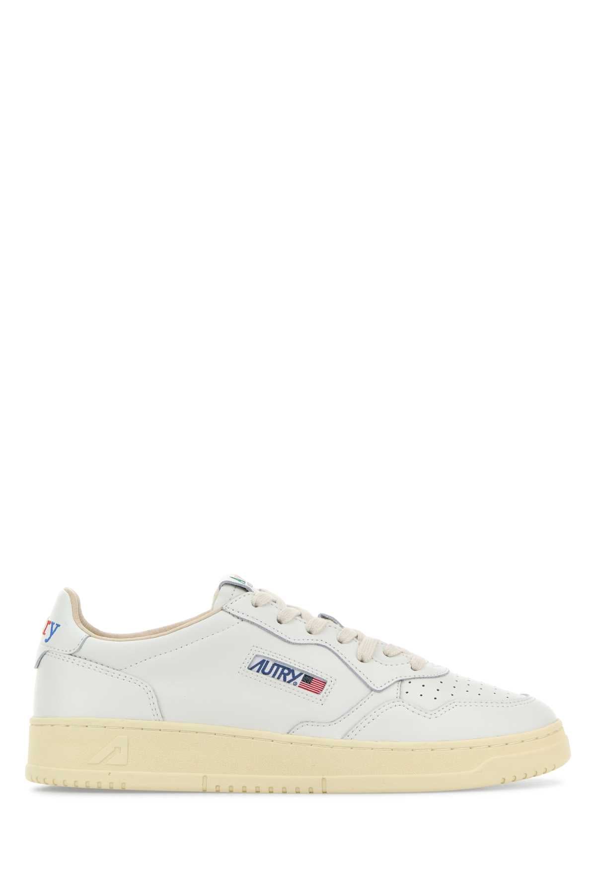 Autry Medalist Low Sneakers — White