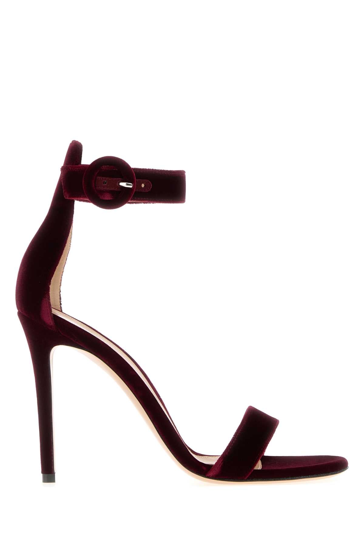Gianvito Rossi Syra Heels — Burgundy