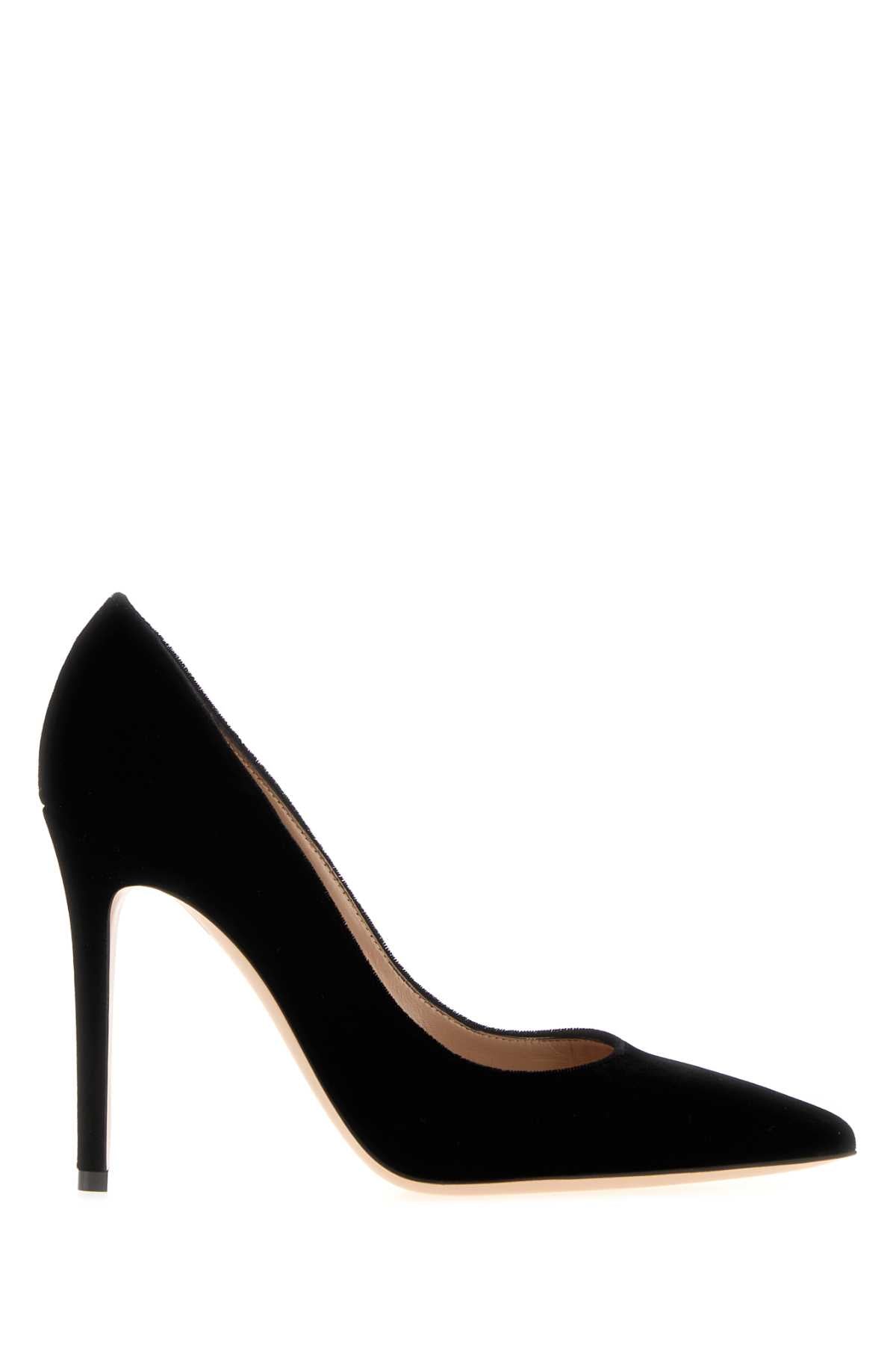 Gianvito Rossi Nero Pump — Black