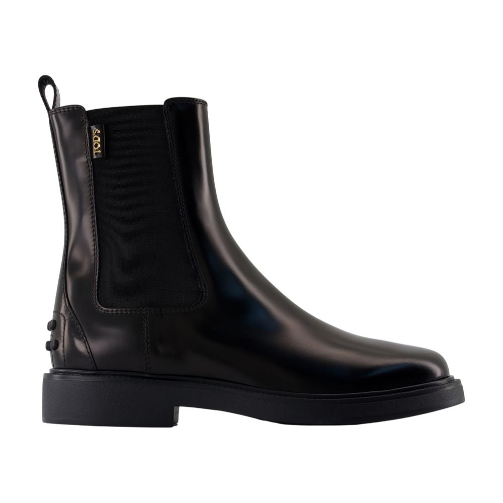 Tod's Leather Chelsea Boots — Black