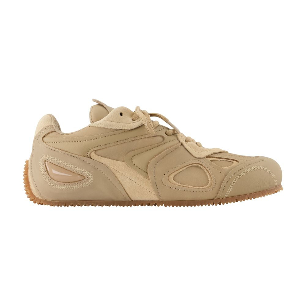 Axel Arigato Slow Runner Sneaker — Beige