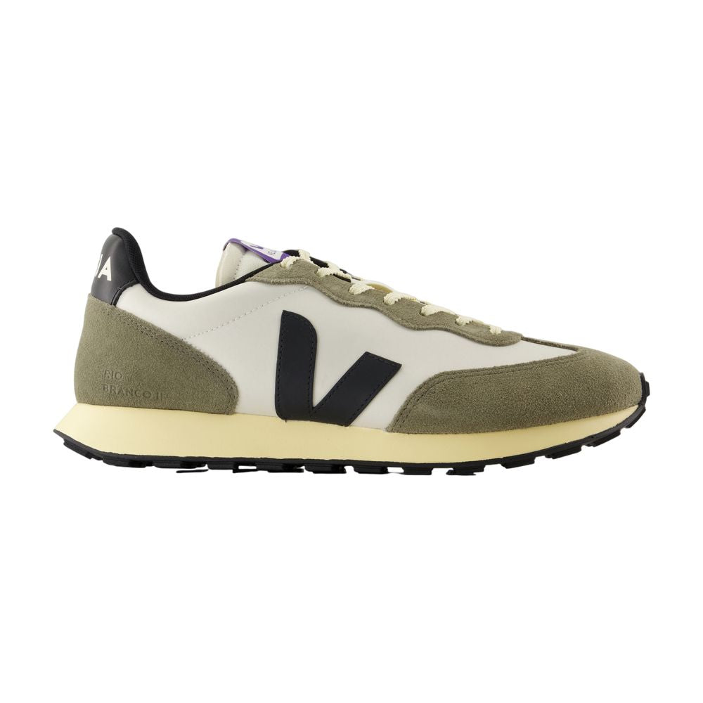 Veja Rio Branco Sneaker — Beige
