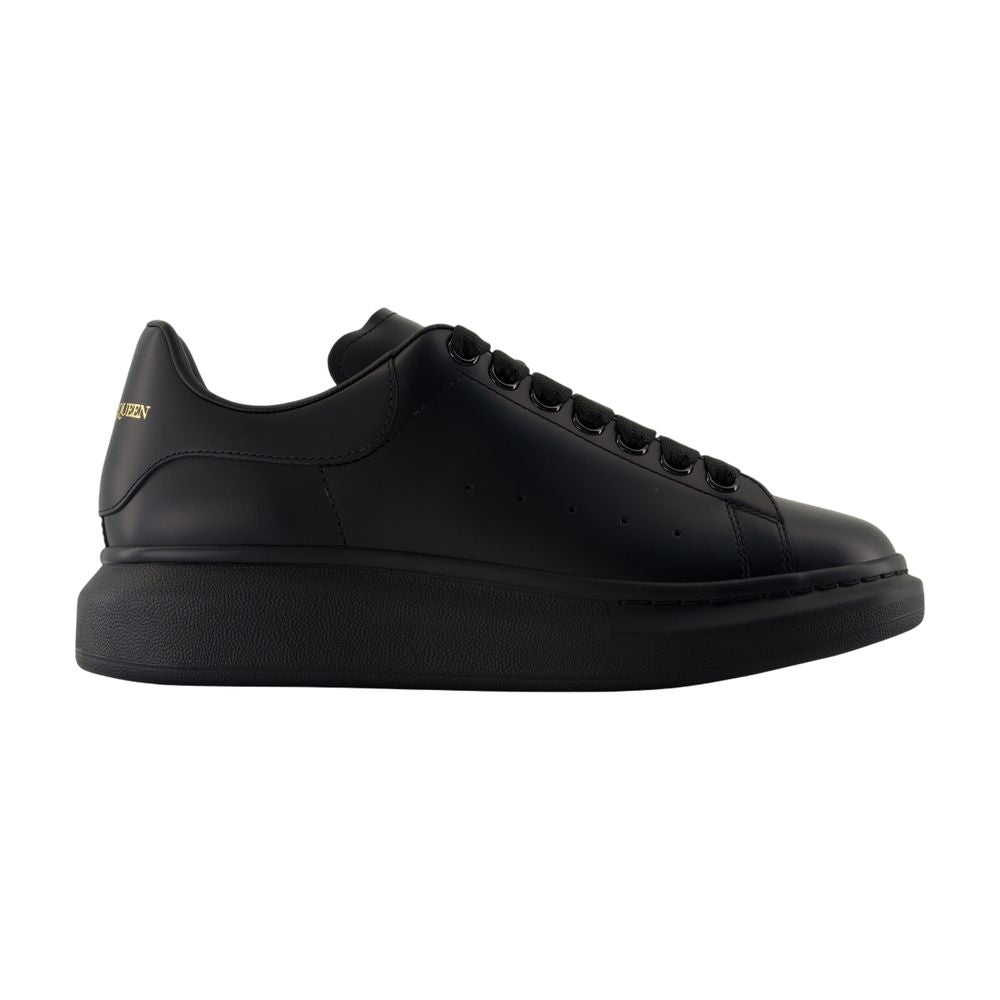 Alexander McQueen Oversize Leather Sneaker — Black