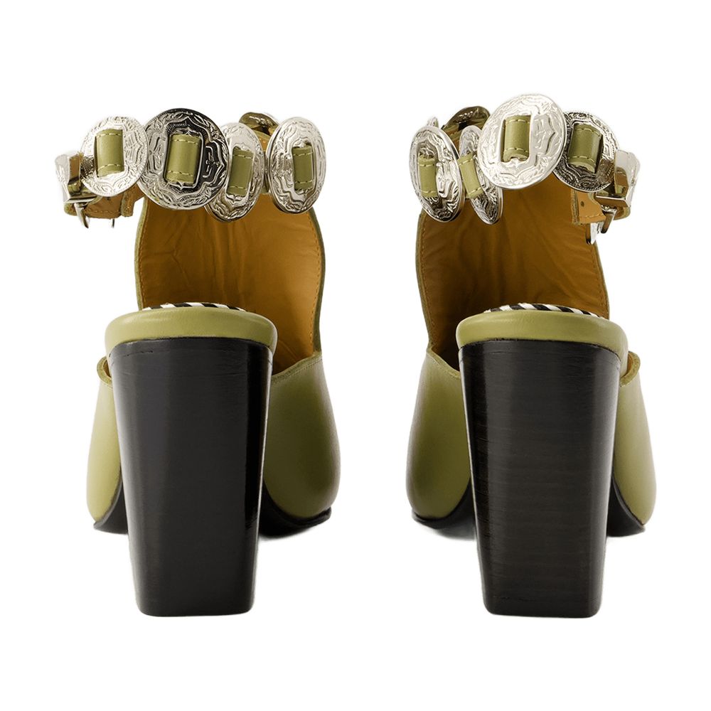 Toga Pulla Ornamental Buckle Boot — Khaki