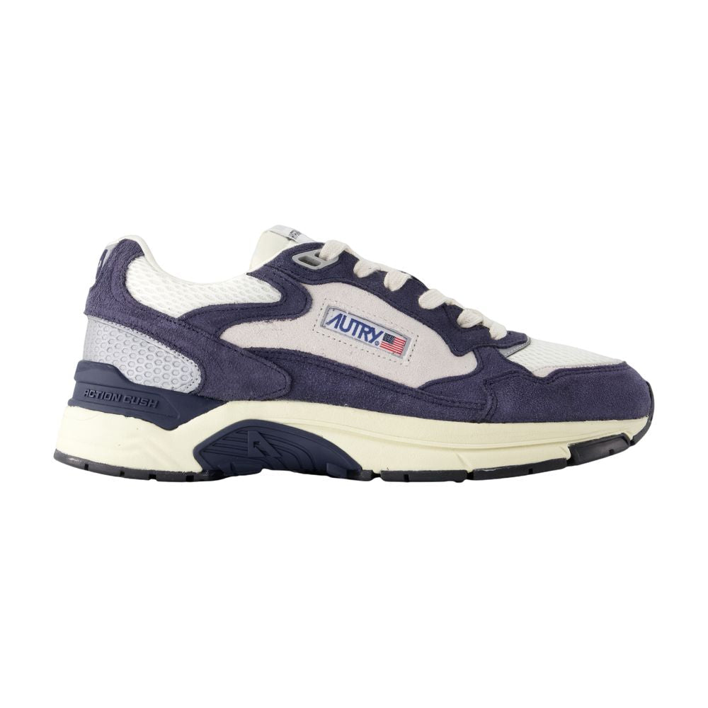 Autry Hyperway Low Sneaker — Navy