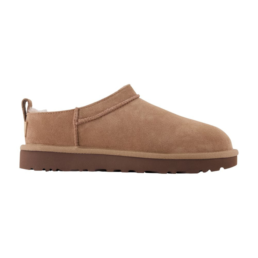 UGG Lambskin Slipper — Beige