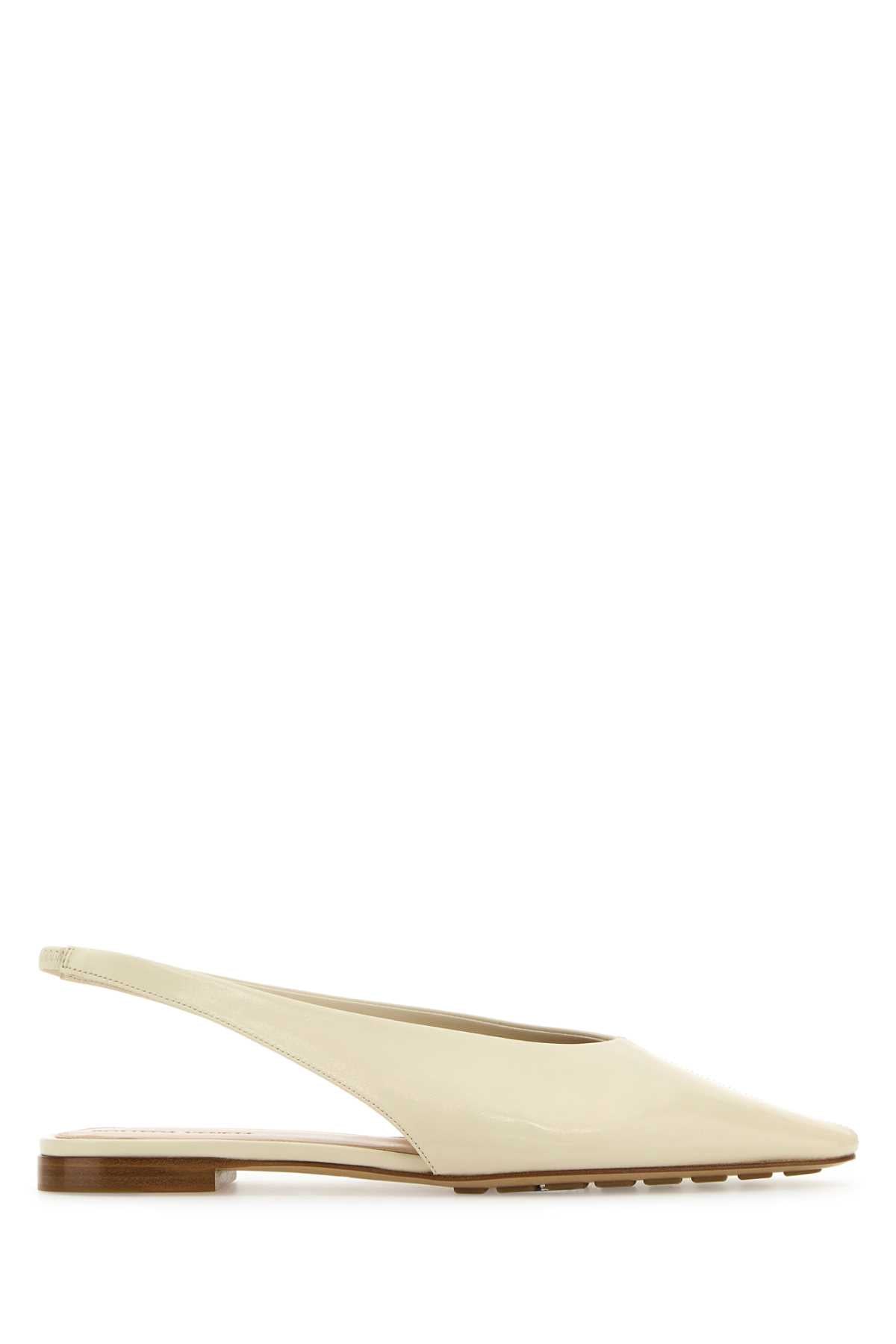 Bottega Veneta Sofia Flat — Beige